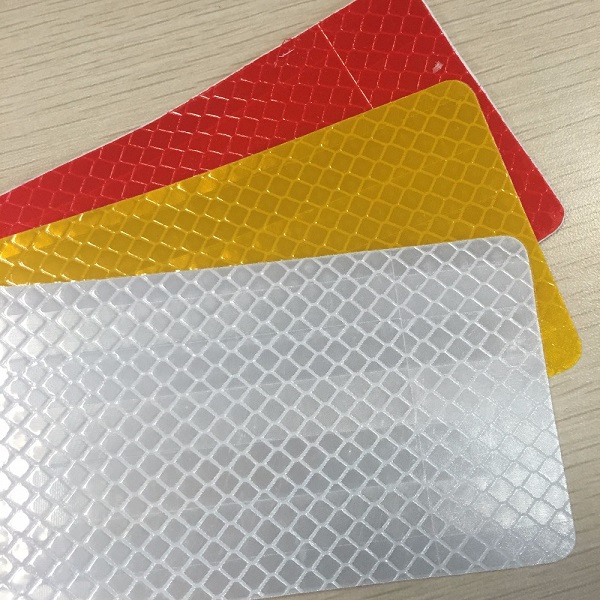 reflective banner material