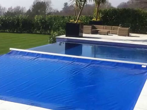 cobertura da piscina