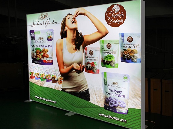 solvent banner material