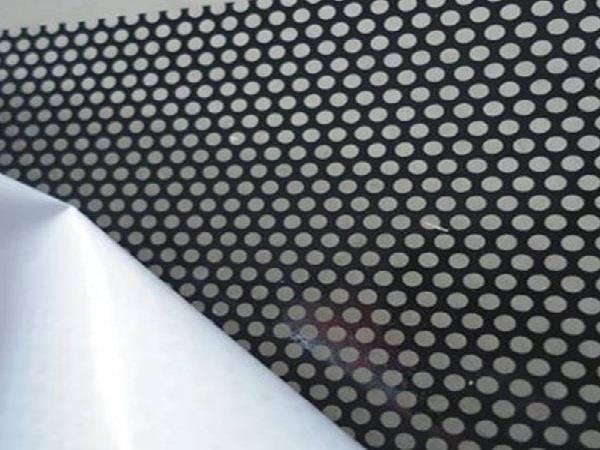 pegatina de vinilo perforada