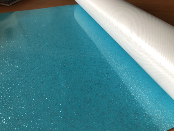 lona impermeable brillante
