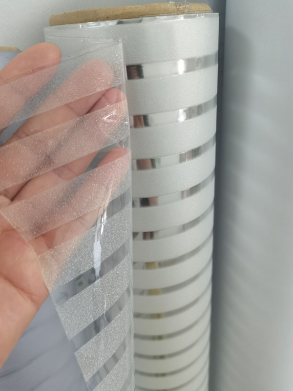 Adhesivos para puertas y ventanas de vidrio