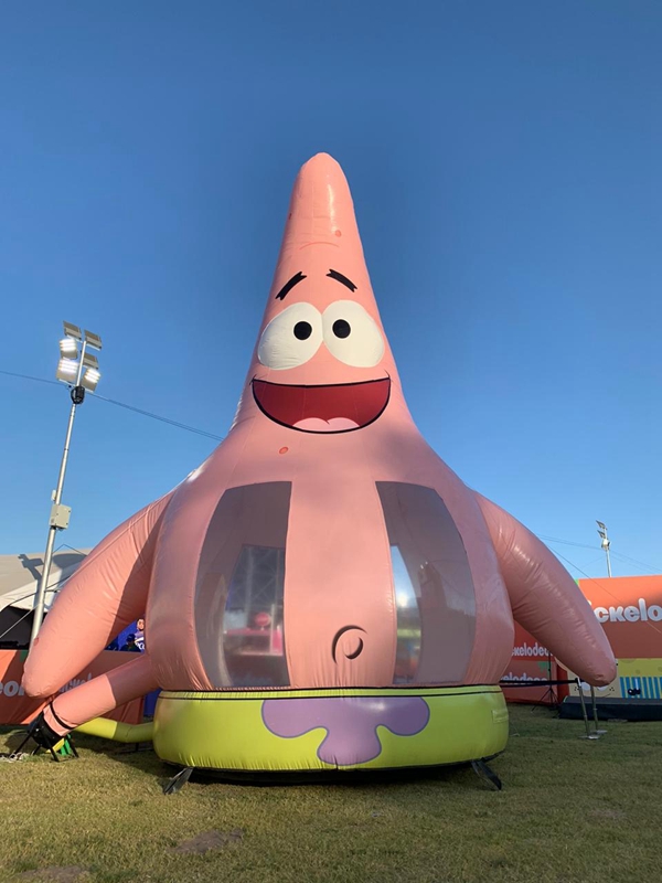 Lona de PVC liviana y brillante para su muneco inflable publicitario