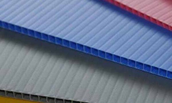 LÁMINAS DE COROPLAST CORRUGADO FLEXIBLE COROPLAST