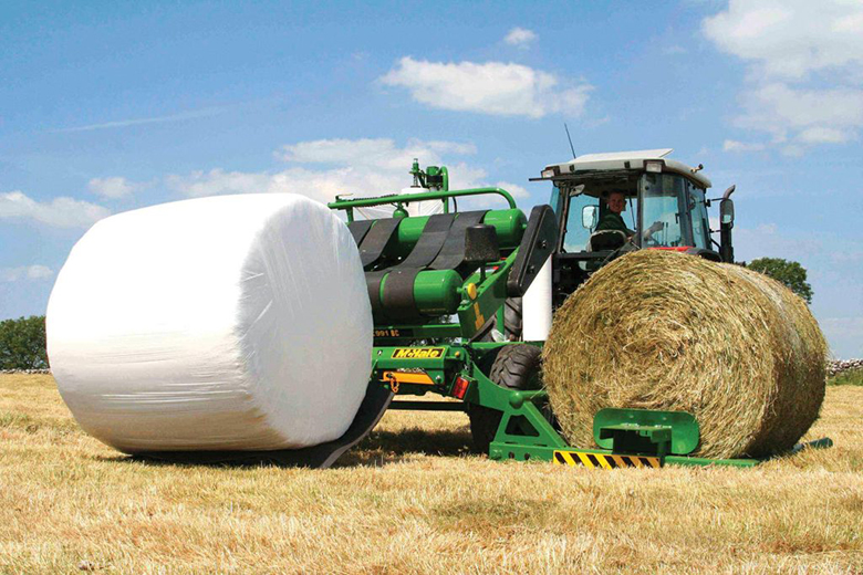DERFLEX agricultural stretch films - silage wrap rolls